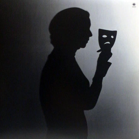 戦争は終わった