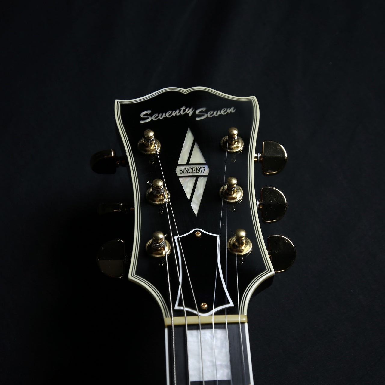 Seventy Seven Guitars STORK-CTM CR