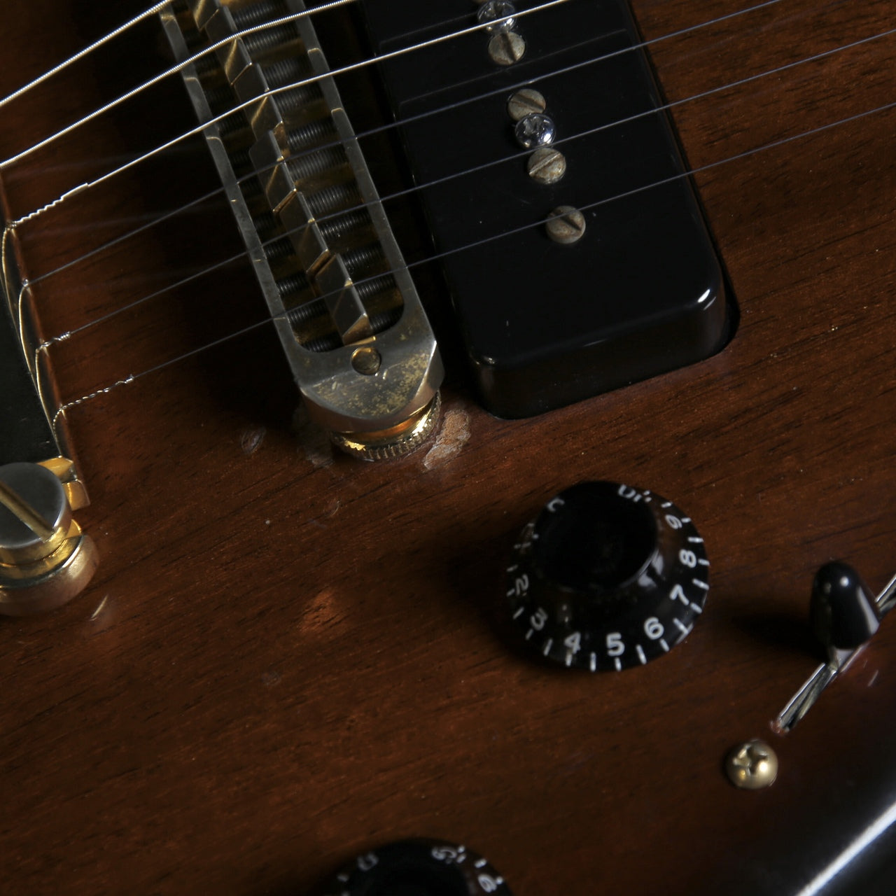 Valley Arts Custom Pro USA Larry carlton