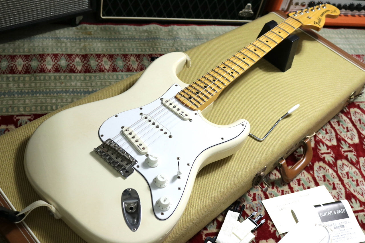 Fender Japan ST71-140 YM VWH (Y-Gune illustration, Magic LMS Tezono, Shigna-na-te)