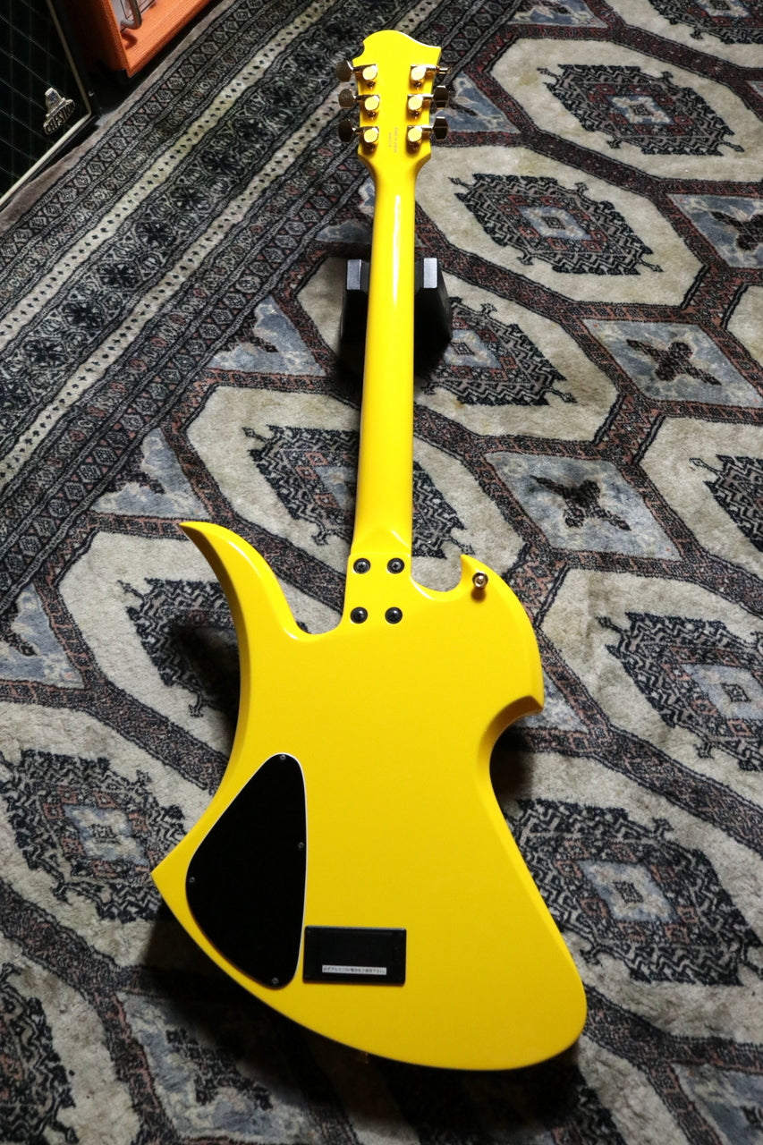 Burny MG-145S HY Yellow Heart (hide Signature Model)