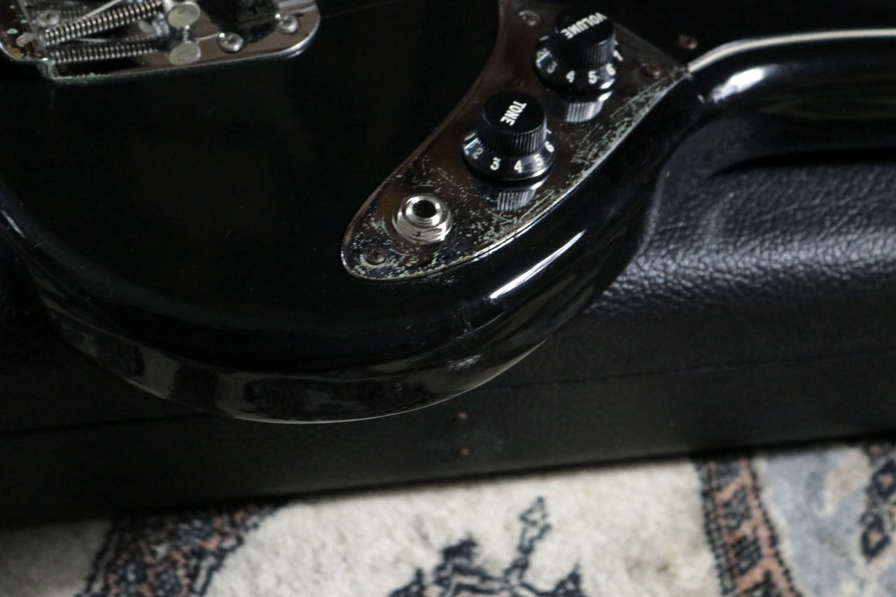 Fender Mustang Bass Black 1977