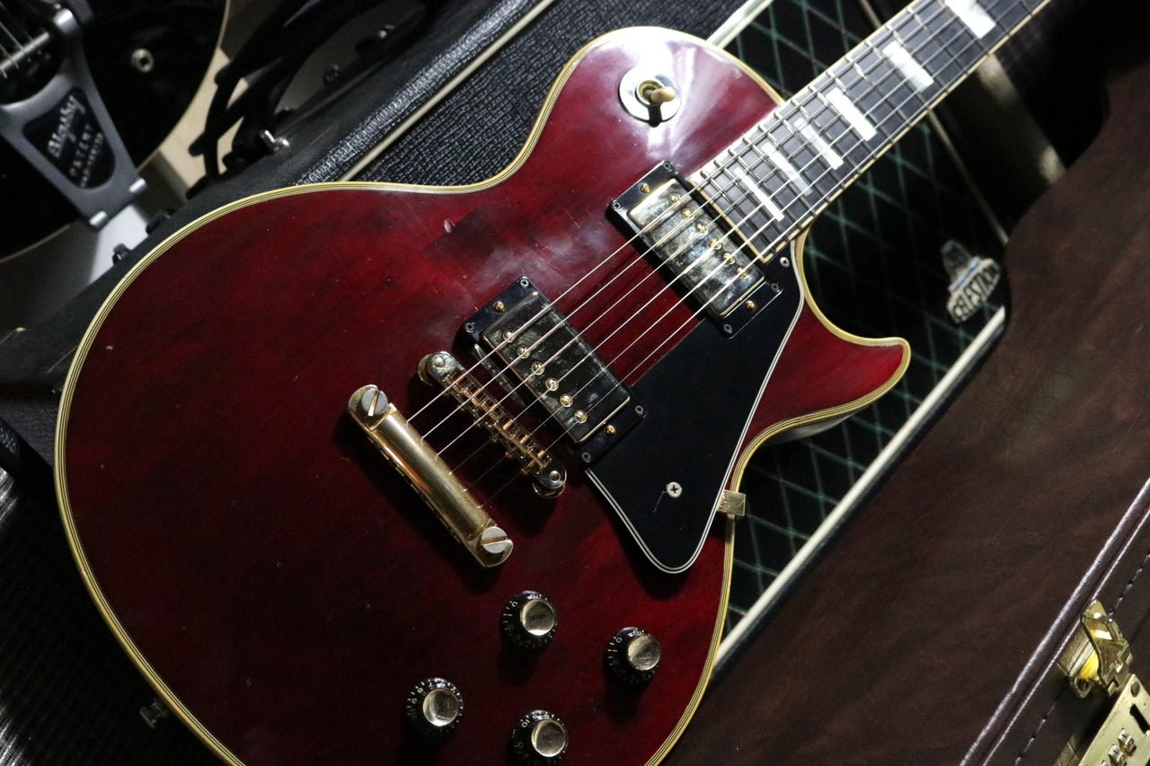 Gibson とうかったいます/ ったいます/ ったいます? English: "S Pul" 1976 Wine Re d lol/ Monty's Fulk Monty Gold Picps