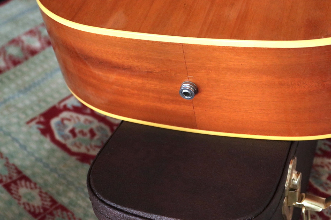 Gibson J-50 LH (Lefty) Antique Natural 2002