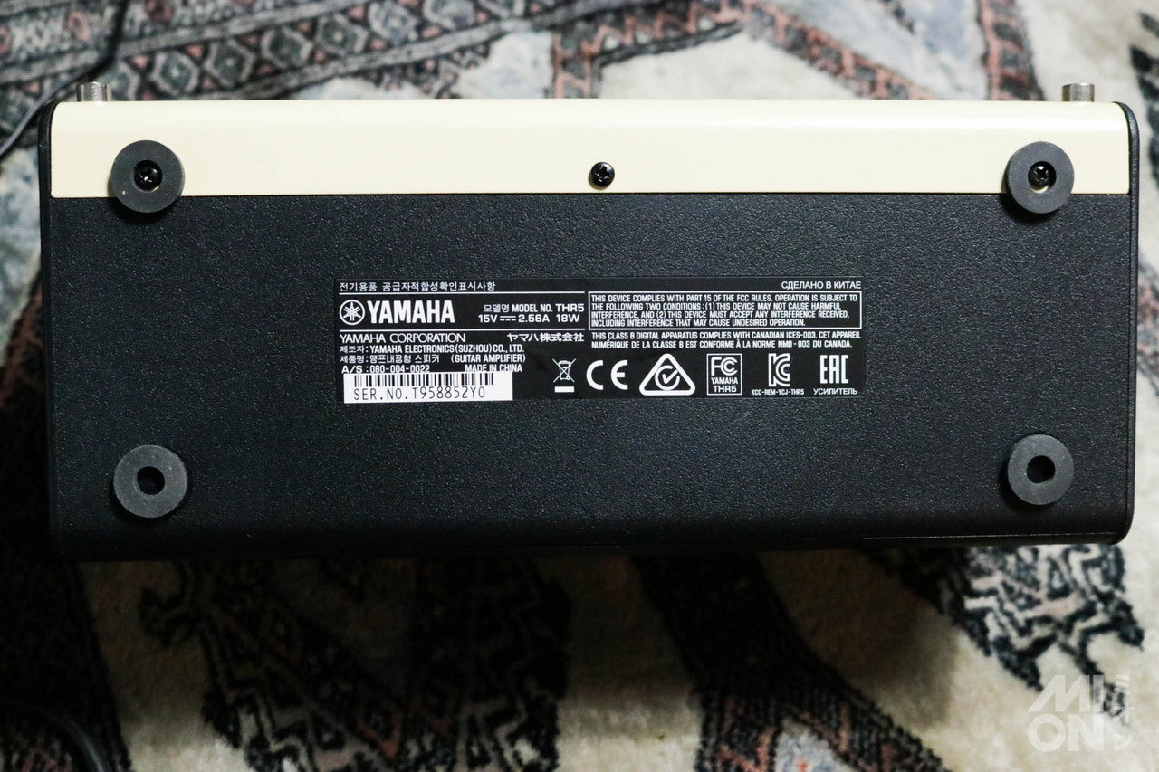 YAMAHA THR5 compact guitar amp small amp