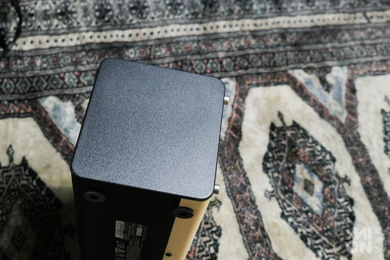 YAMAHA THR5 compact guitar amp small amp