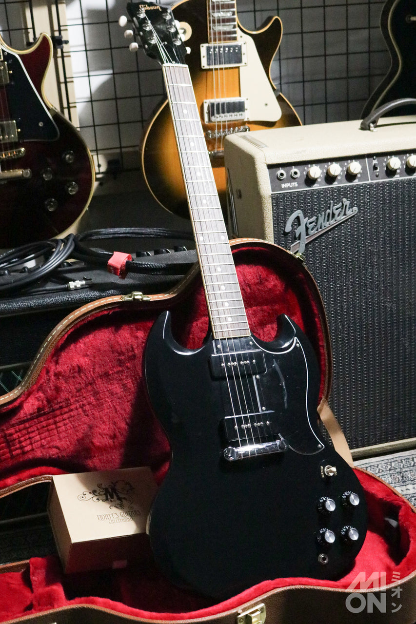 Gibson SG Speshia l Ebony 2021 lol/ Monty’s Ewyan P90 Set