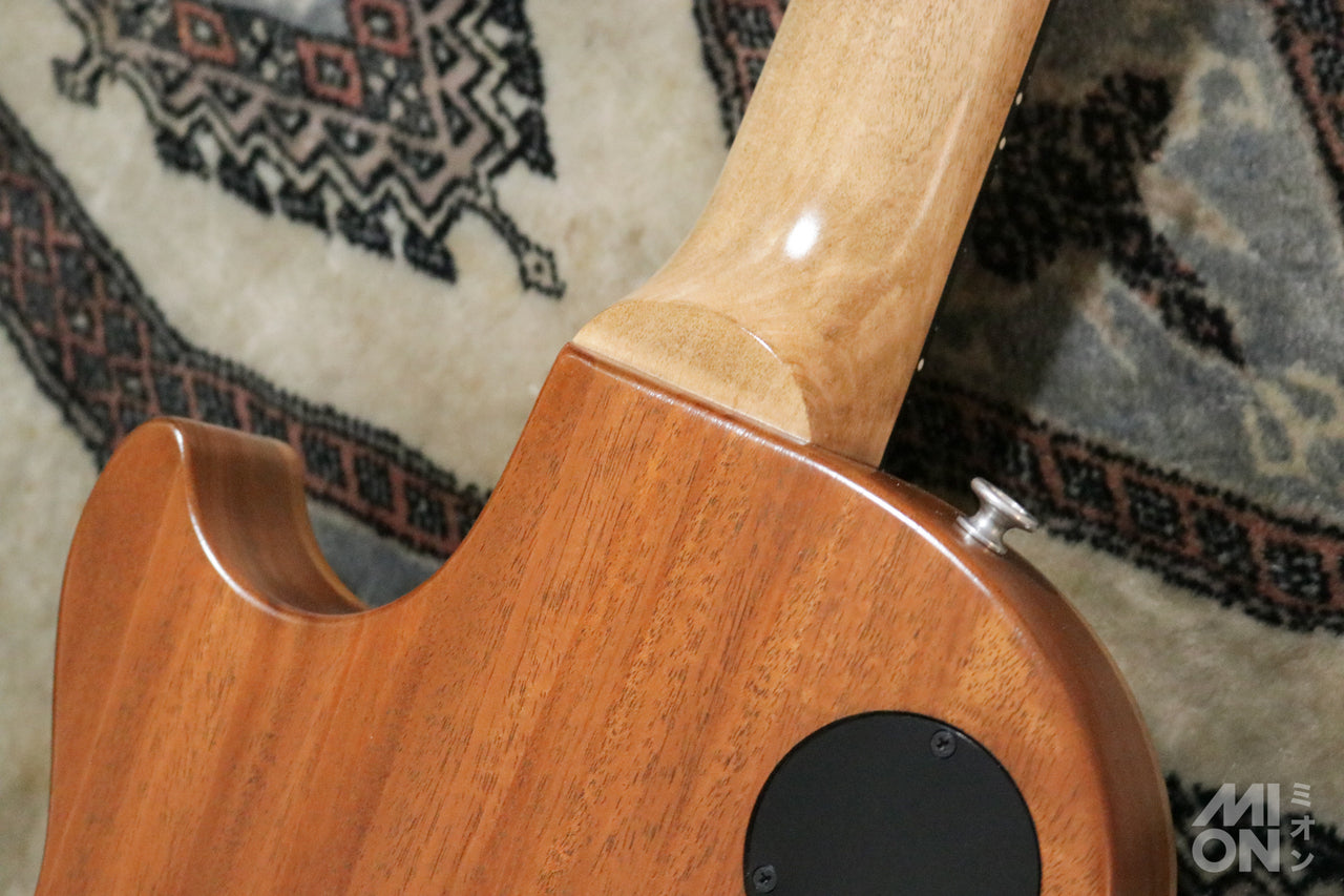 Gibson Les Paul Tribute Satin Honeyburst 2023