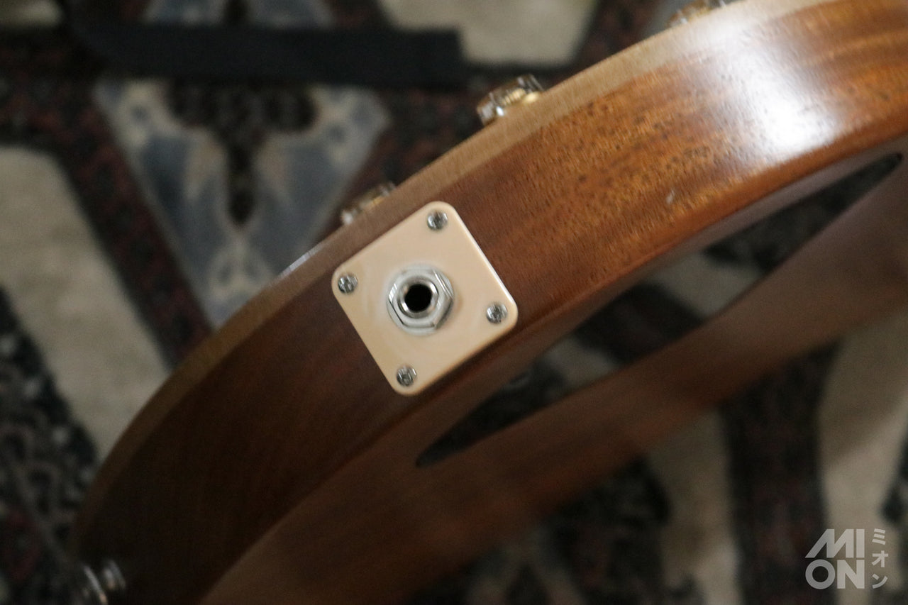 Gibson Les Paul Tribute Satin Honeyburst 2023