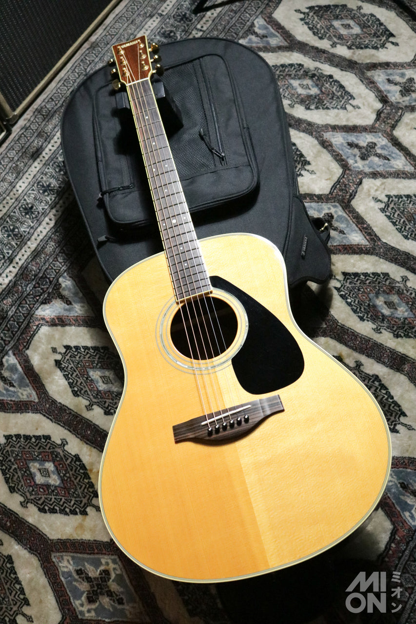 YAMAHA LL6 2006