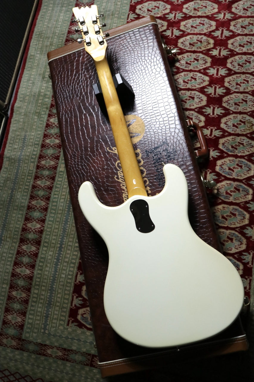 Mosrite Ventures Model Pearl White #1X99