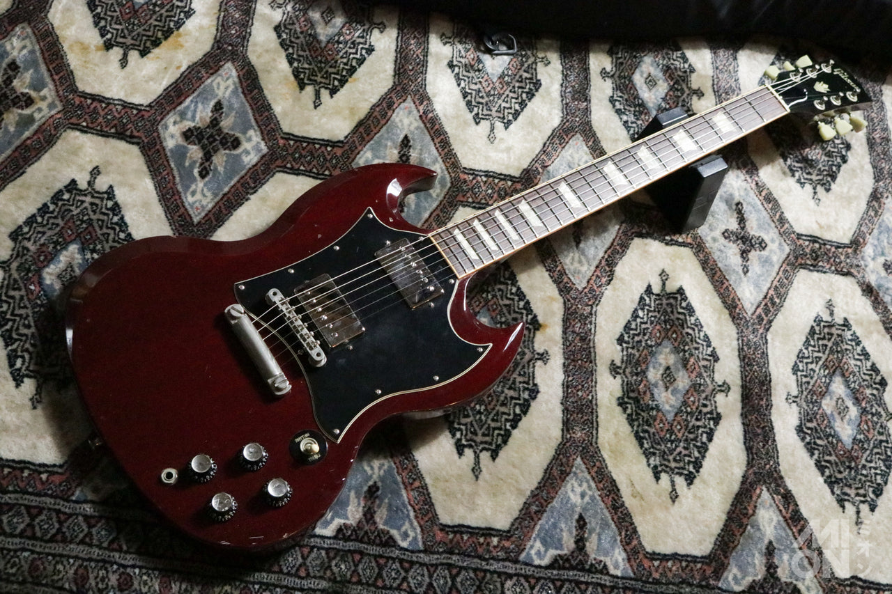 Gibson SG Standard Heritage Cherry 1995 w/ Monty's Guitars Retro Wind Humbucker Pickups