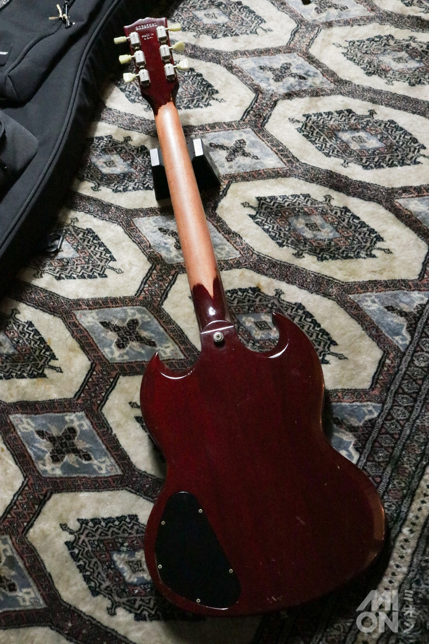 Gibson SG Standard Heritage Cherry 1995 w/ Monty's Guitars Retro Wind Humbucker Pickups
