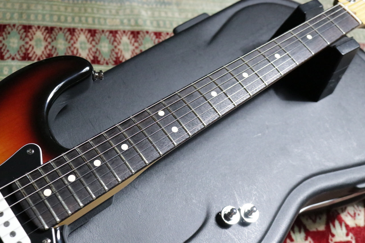 Fender American Standard Stratocaster SSH 2001 w/ Monty's Guitars Full Monty Pickups SSH Set