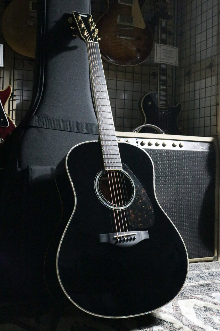 YAMAHA LL16D ARE Black (BL)