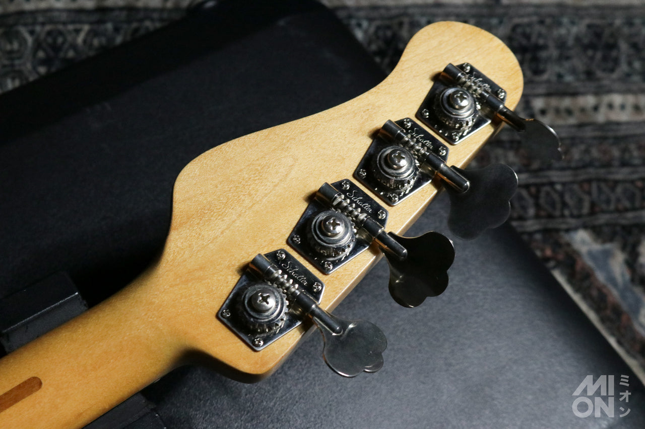 G&L L-1000 1980 (CLF Research)