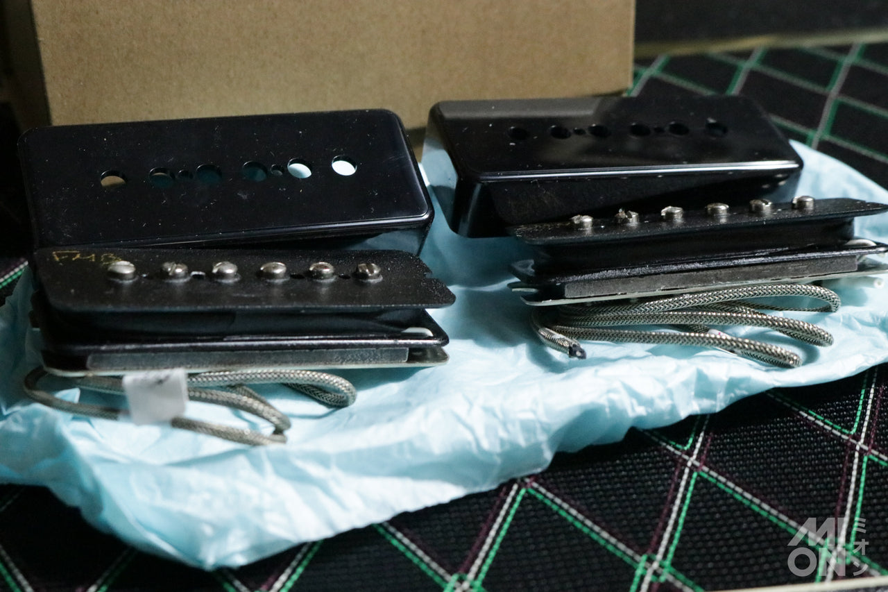 Monty's Guitars Full Monty P90 Soapbar Black Pickups Set