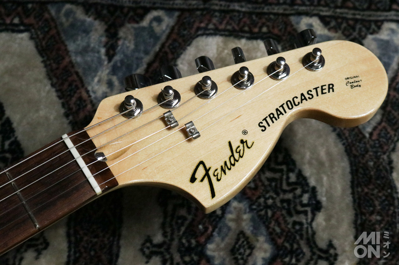 Fender Japan Exclusive Classic 70s Stratocaster Vintage White 2015