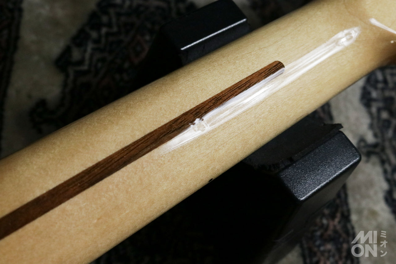 Fender Japan Exclusive Classic 70s Stratocaster Vintage White 2015