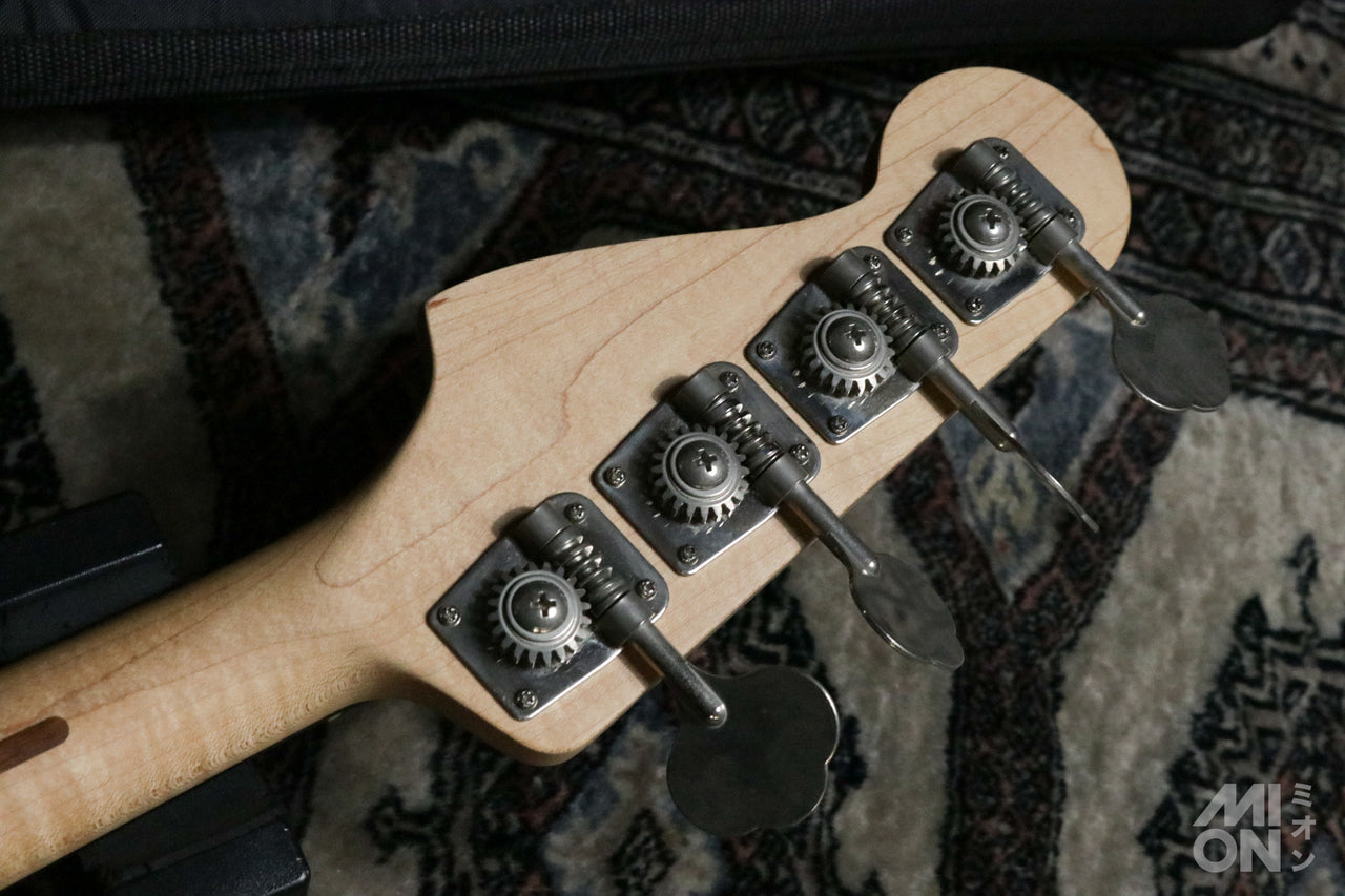 Fender Japan AJB Aerodyne Jazz Bass Candy Apple Red 2012