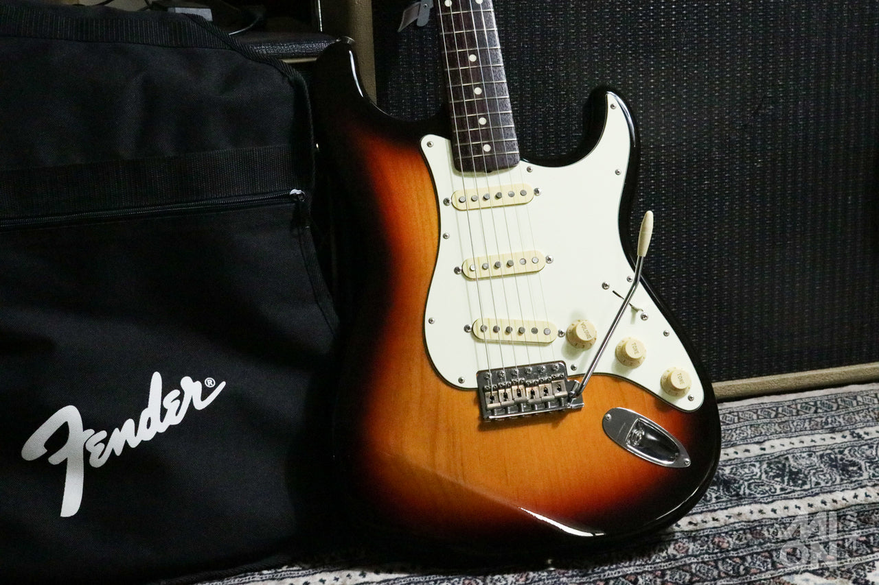 Fender Japan ST-62 Sunburst #Q057319
