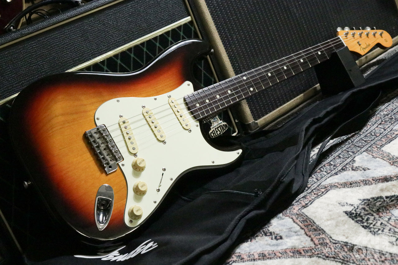 Fender Japan ST-62 Sunburst #Q057319