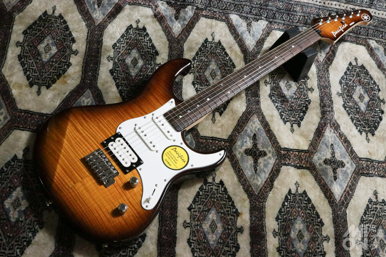 YAMAHA PAC212VFM TBS Pacifica