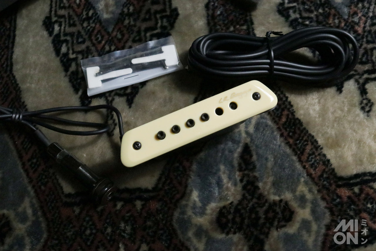 L.R.Baggs M1 Passive Soundhole Pickup