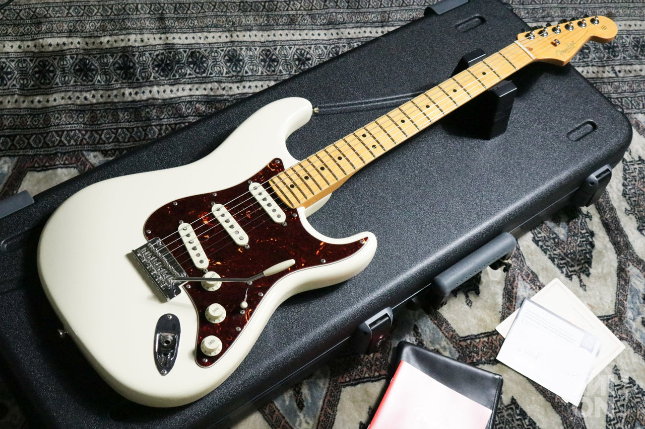 Fender American Professional II Stratocaster Olympic White 2020