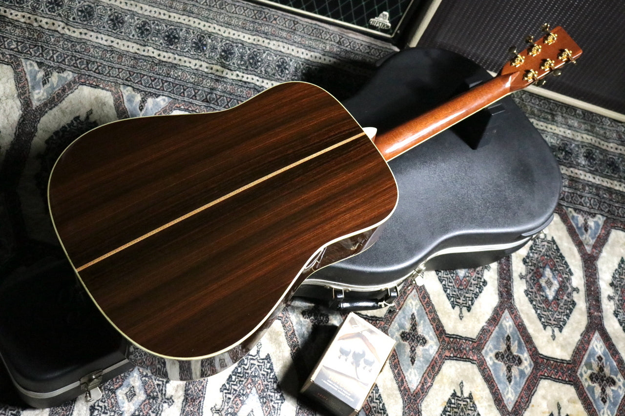 Martin D-42 2005 w/ L.R.Baggs HiFi Duet