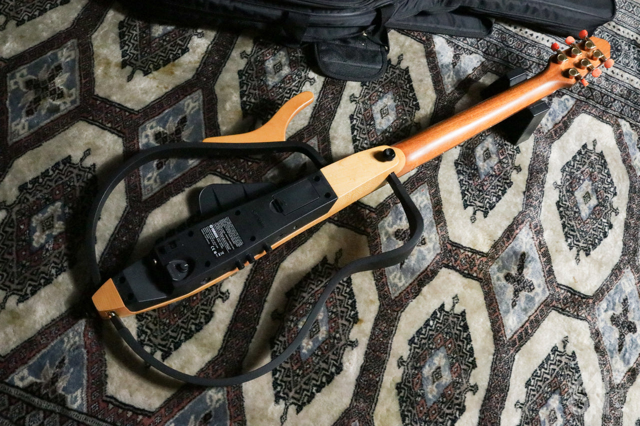 YAMAHA SLG100S (silent guitar)