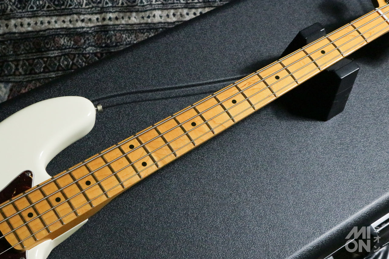 Fender American Professional II Jazz Bass MN OWT 2023