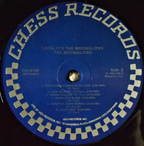 Look! It's The Moonglows