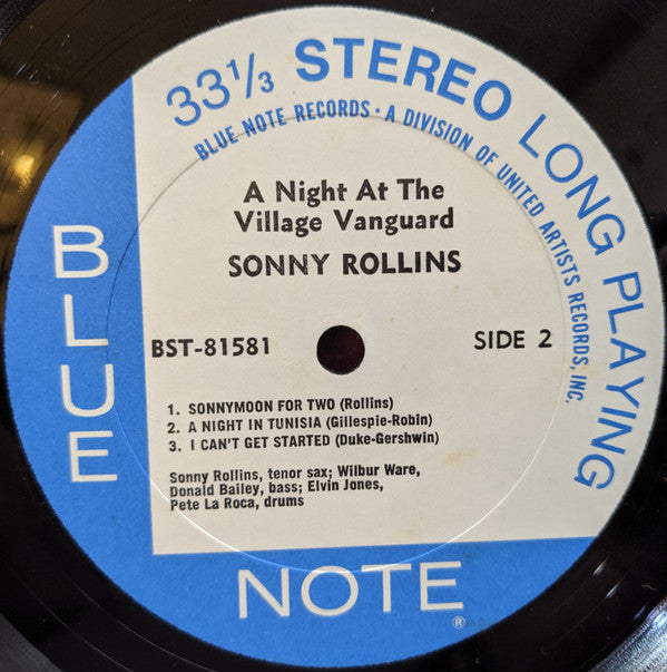 Sings His All-Time Hall Of Fame Hits