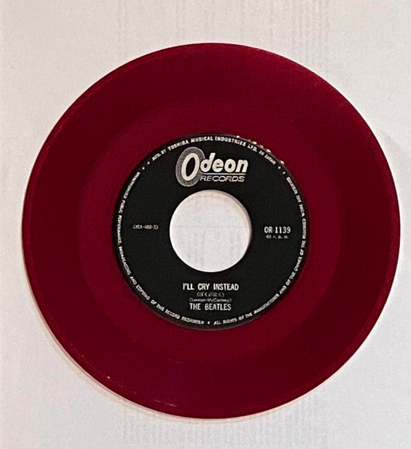 恋する二人 (I Should Have Known Better) / ぼくが泣く (I'll Cry Instead)