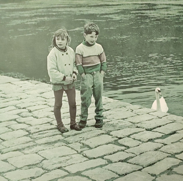 母と子の試聴室