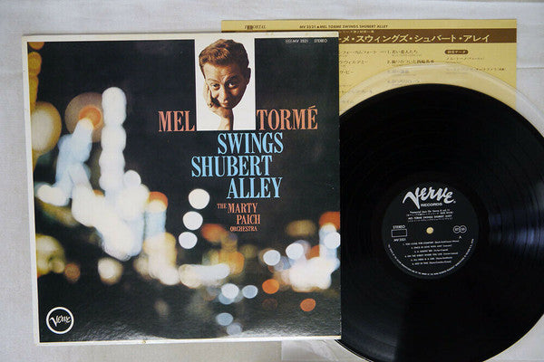 Swings Shubert Alley