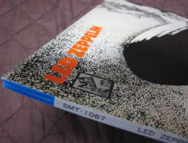 Led Zeppelin = レッド・ツェッペリン