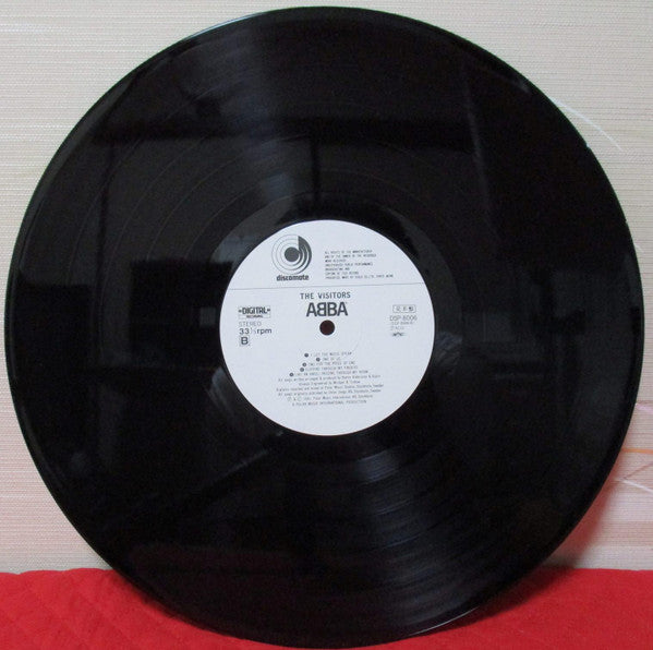 The Visitors = ザ・ビジターズ