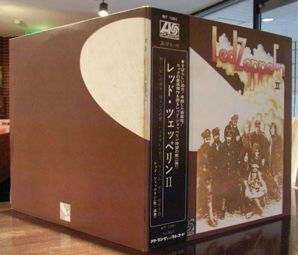 Led Zeppelin II = レッド・ツェッペリン Ⅱ
