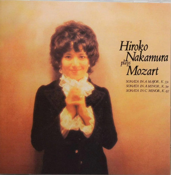 Hiroko Nakamura plays Mozart