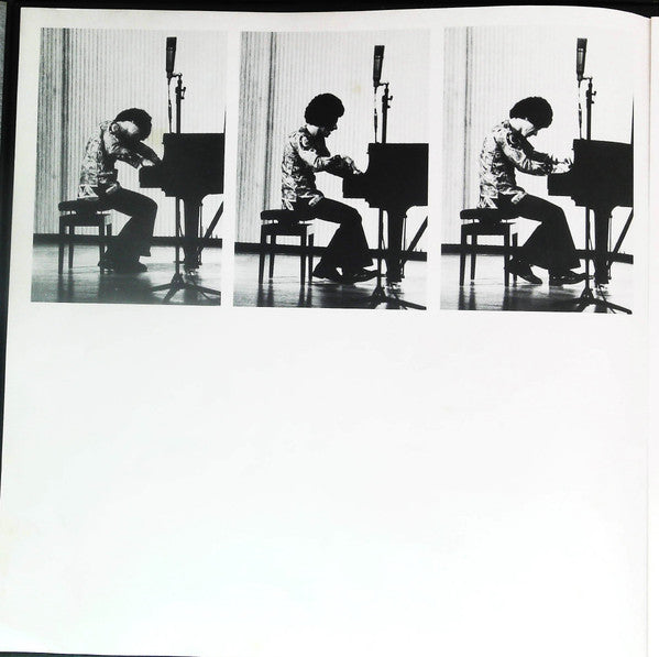 Solo Concerts: Bremen / Lausanne