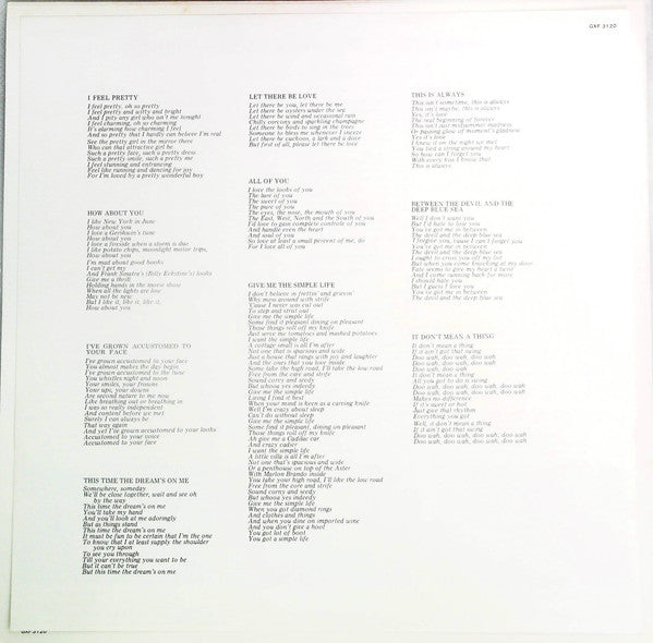 Sings A Song With Mulligan!