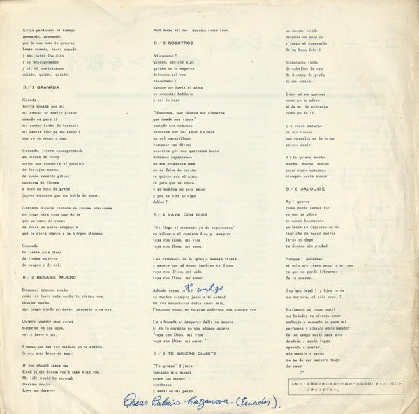 Sings Spanish & Latin American Favorites