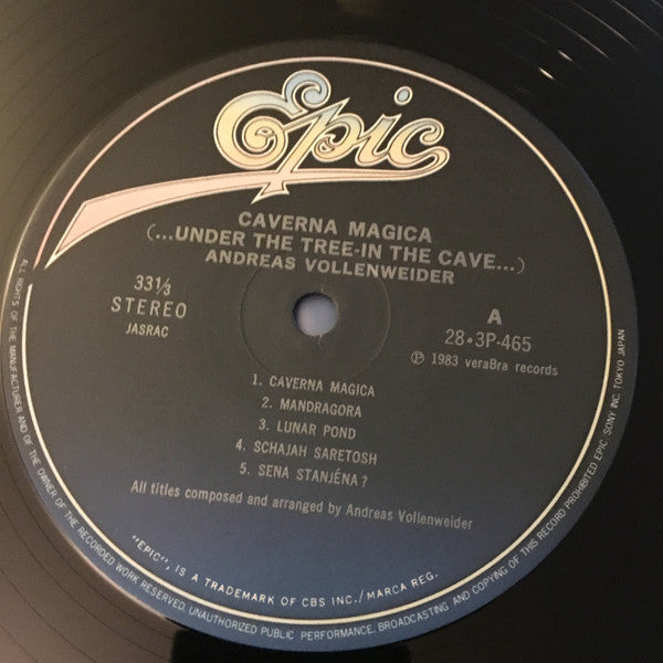 Caverna Magica (...Under The Tree - In The Cave...)