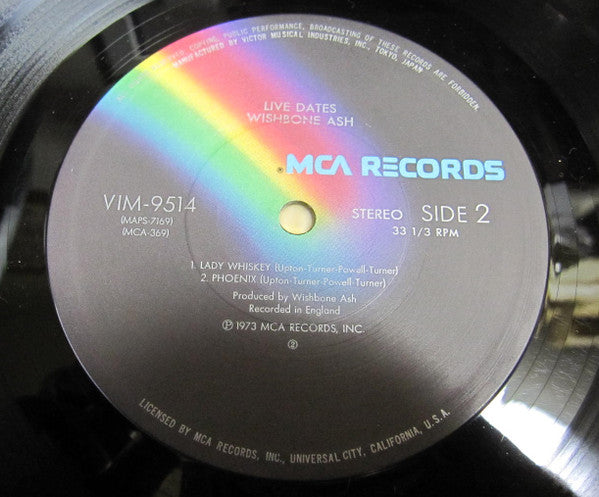 Live Dates = ライブ・デイト