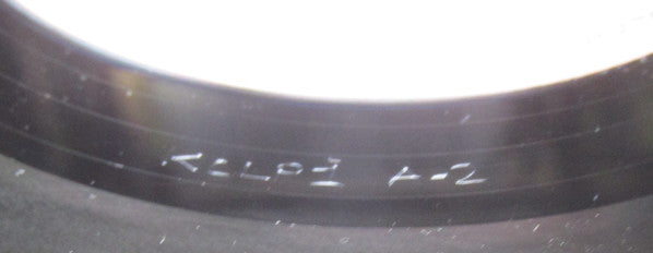 In The Court Of The Crimson King (An Observation By King Crimson)