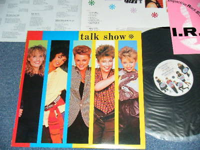 Talk Show = トーク・ショウ
