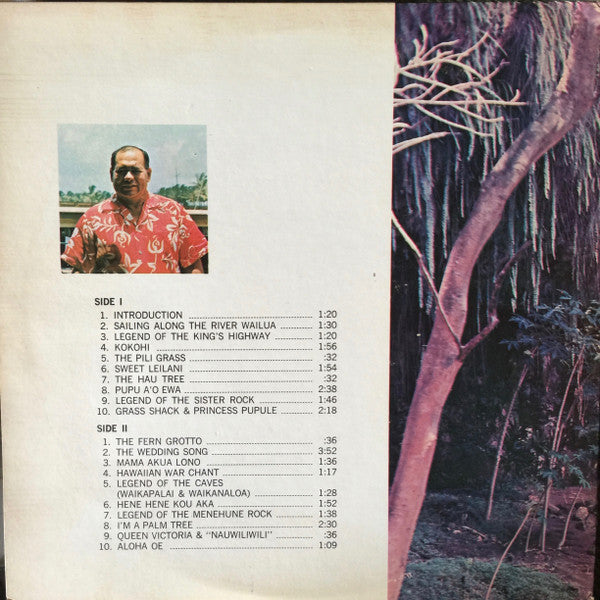 Sailing Along The Wailua River