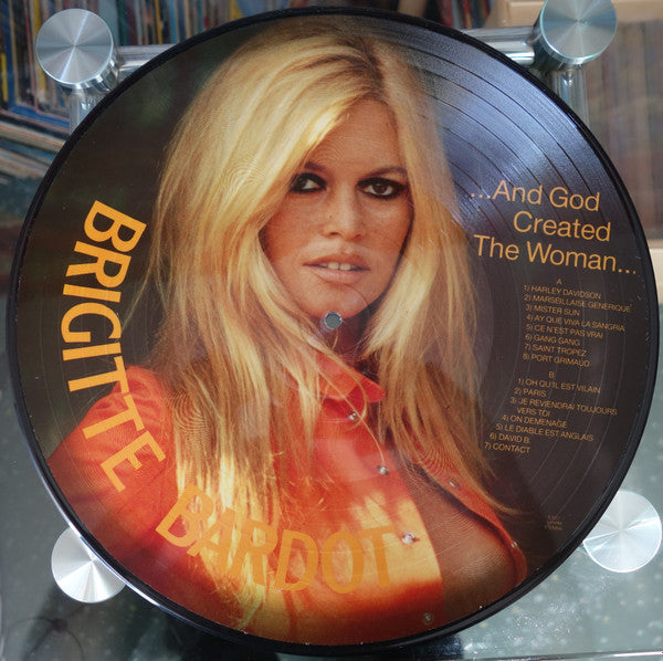 ...Et Dieu Crea La Femme... / ...And God Created The Woman...